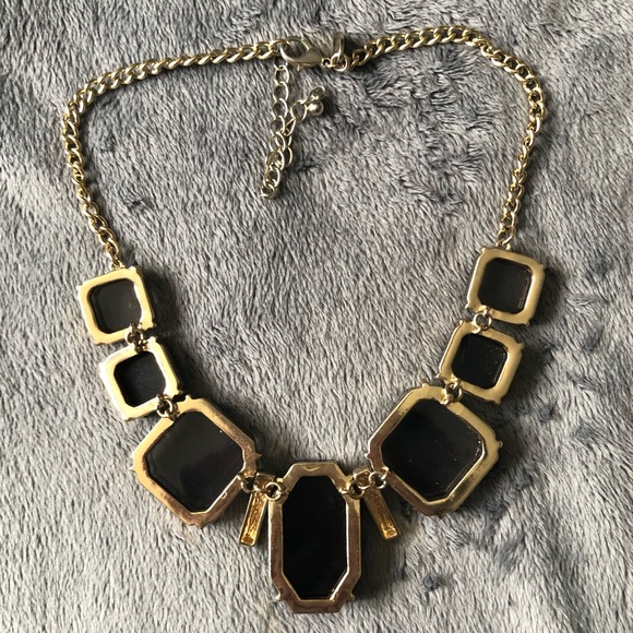 Charming Charlie’s Statement Necklace - Picture 2 of 4